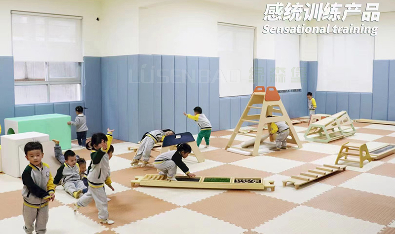 幼儿园感统训练 2.jpg